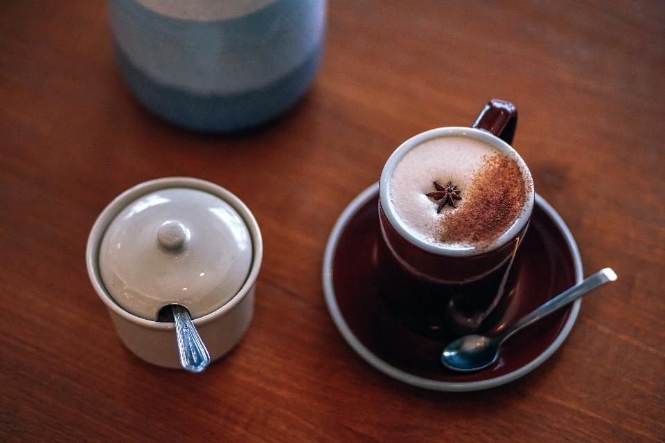 Café beber exprés manchado
