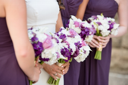 Flower bouquet arranging photograph Photo