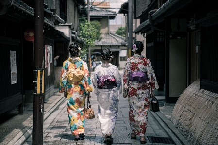 インフラストラクチャー 道 街 寺 写真