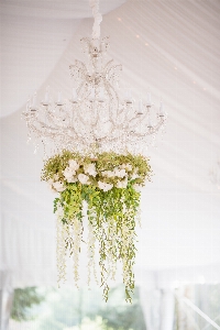 Flower arranging chandelier light fixture Photo