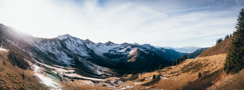 Mountainous landforms mountain range ridge Photo