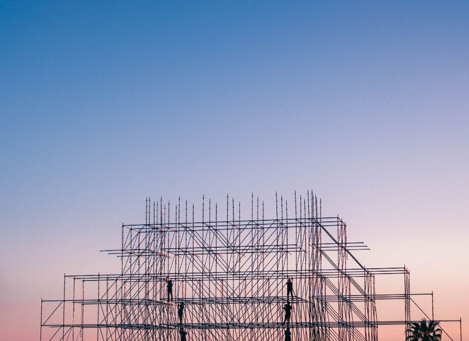 Sky scaffolding architecture line