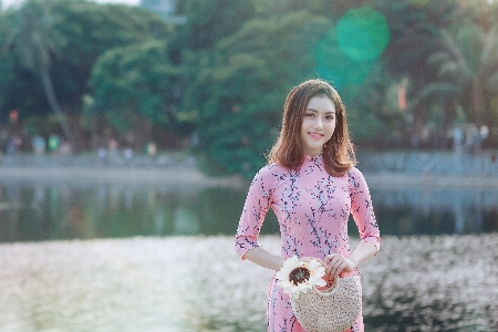 Foto Orang-orang di alam
 foto merah jambu hijau