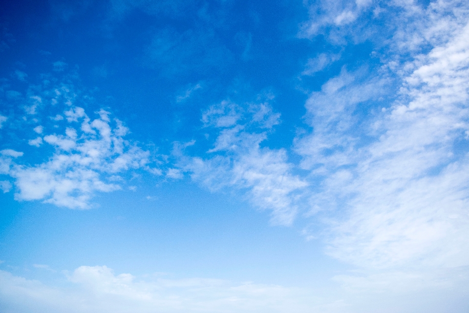 Céu azul nuvem dia