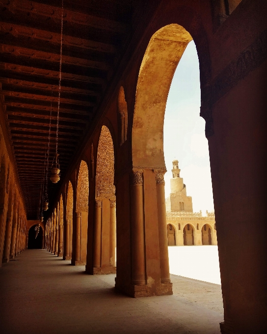 イスラム美術
 アーチ 建築 桁