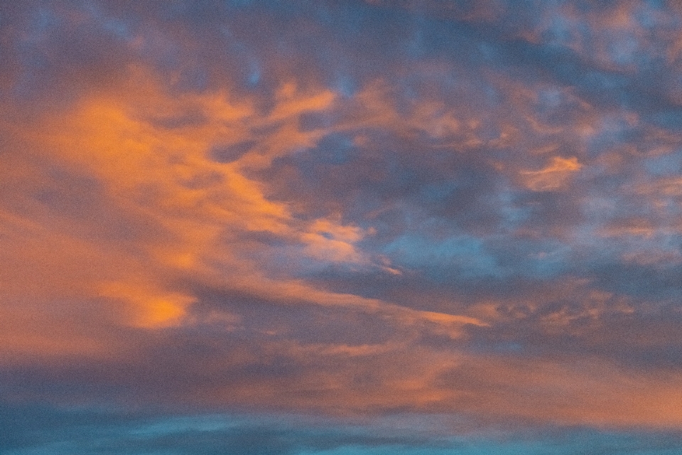 Himmel wolke nachglühen
 blau