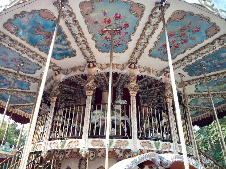 Park cabin children carousel