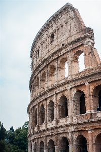 Foto Antica architettura romana
 punto di riferimento sito storico
