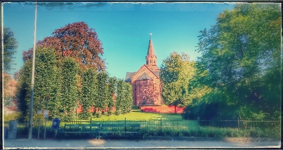 Foto Holbaek
 iglesia danés
 cielo