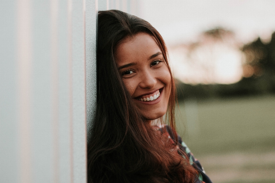 Rostro cabello sonrisa expresión facial
