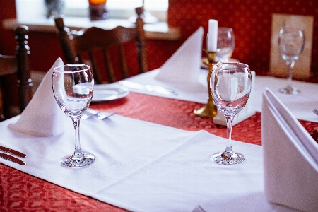 Restaurant tablecloth wine glass table Photo