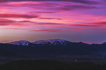 Sky mountainous landforms mountain cloud Photo