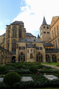 Foto Katedral trier
 taman biara
 jerman