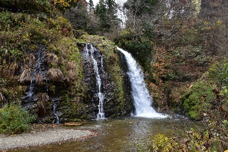 山形
 日本 秋 冒険 写真