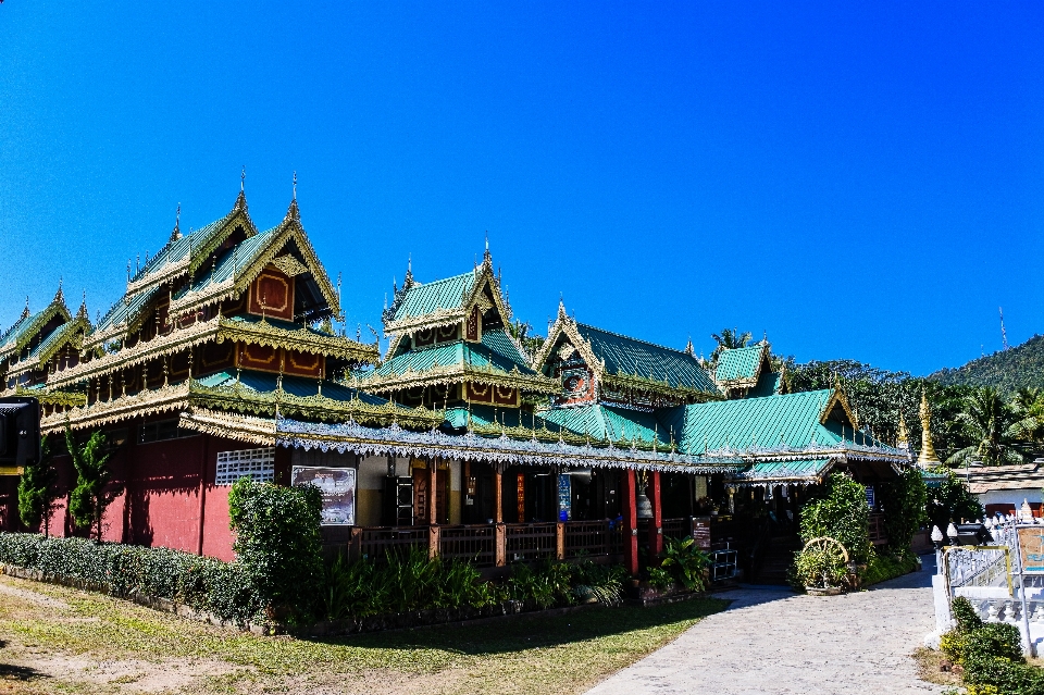 Arte pagodas
 oscuridad asia