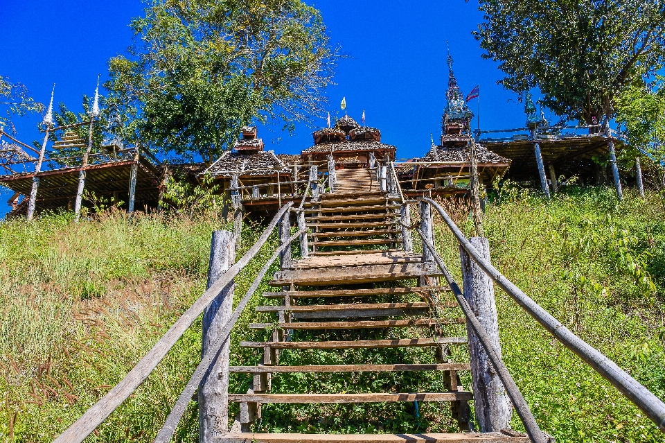 国 小屋 田舎 北