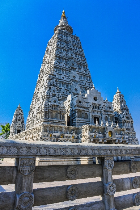 Negara simbol chedi
 pedesaan