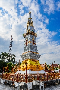 Anand mahathad relic chedi Photo