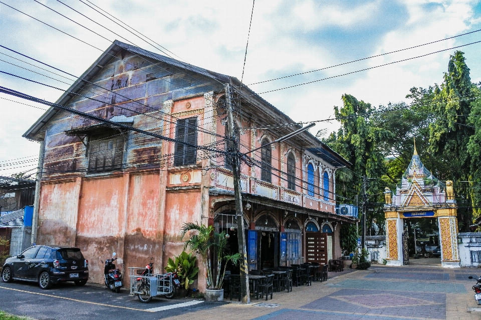 Door city facade tourism