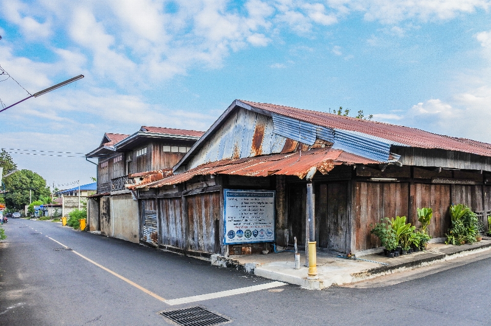 Porte ville façade
 tourisme