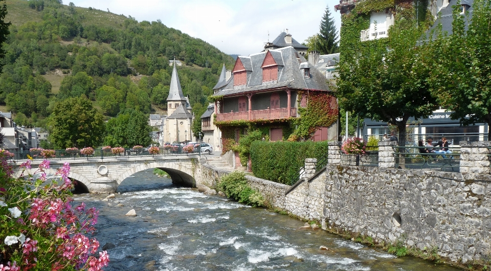 Rio frança hidrovia
 curso de água
