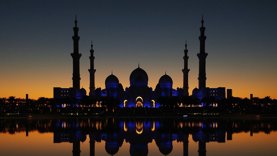 Natural landmark mosque reflection