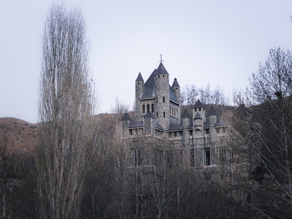 Maison architecture phénomène atmosphérique
 château
