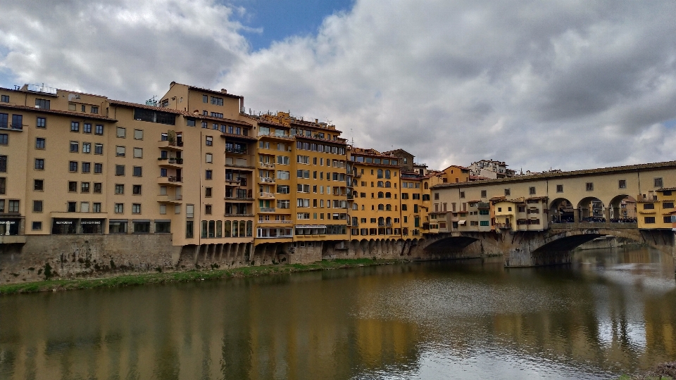 Firenze
 floransa
 İtalya italya
