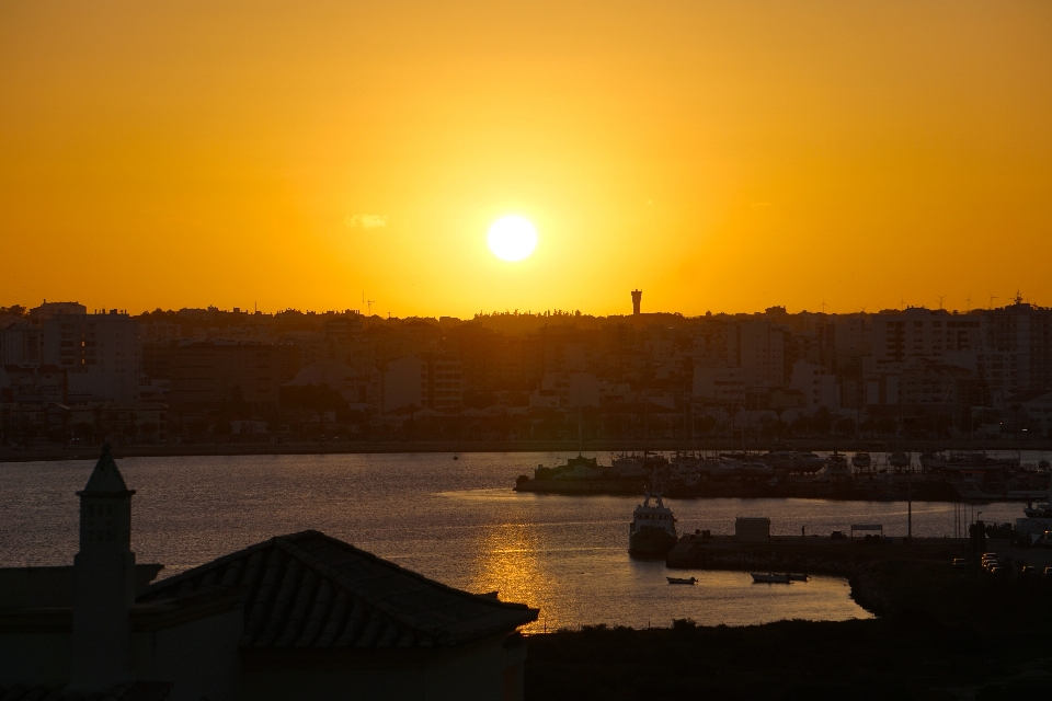 Portugal atardecer emoción puerto