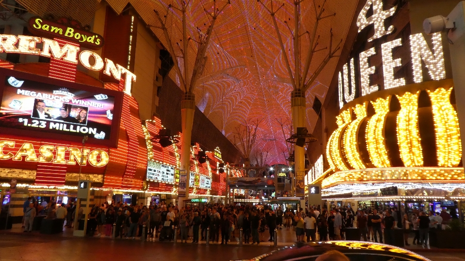 Las vegas night metropolitan area electronic signage