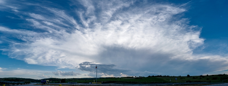 Cielo nube atmosfera giorno