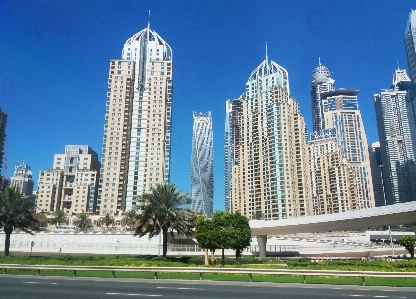 Foto Dubai menara uae
 arsitektur