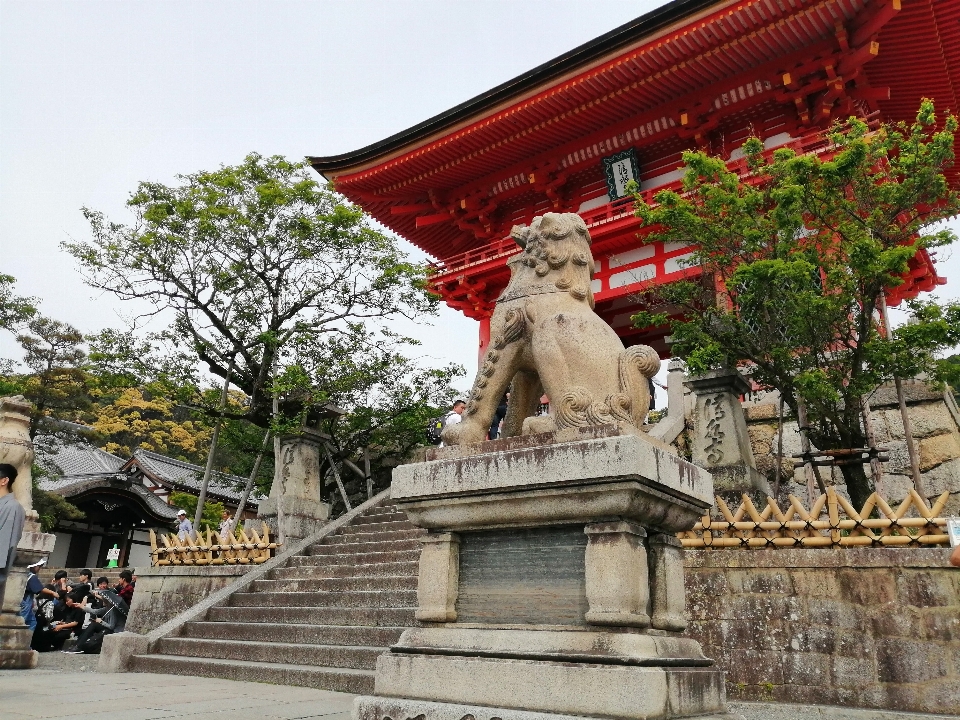 Osaka japan statue landmark