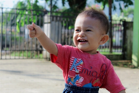 Foto Sayang anak menghadapi raut wajah
