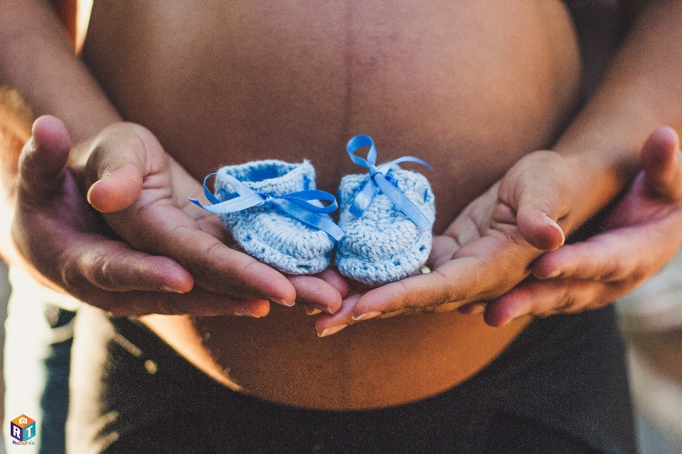 Hamil biru tangan anak