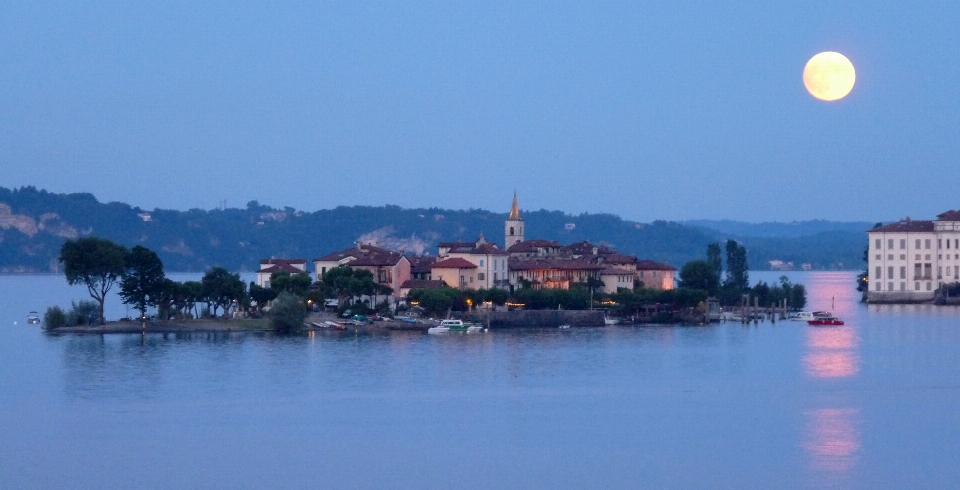 Lago céu água rio