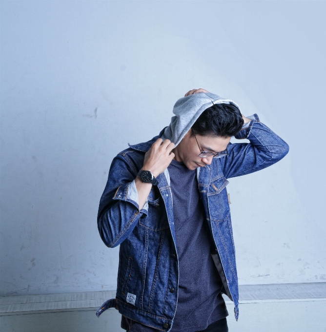 Model man blue denim