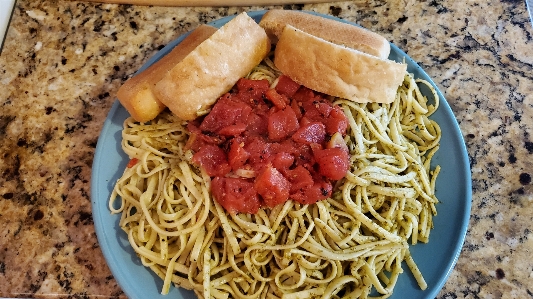 食べ物 ペスト
 パスタ
 ニンニク 写真