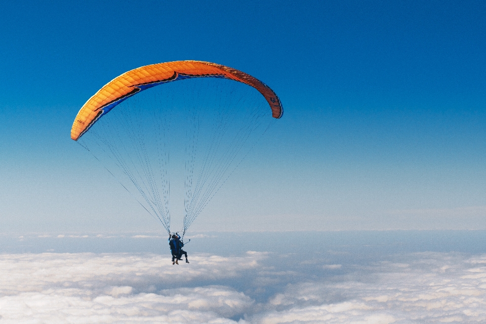 Cloud fly sky parachute