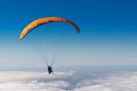 Cloud fly sky parachute Photo