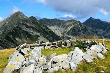 Natural mountainous landforms mountain ridge Photo