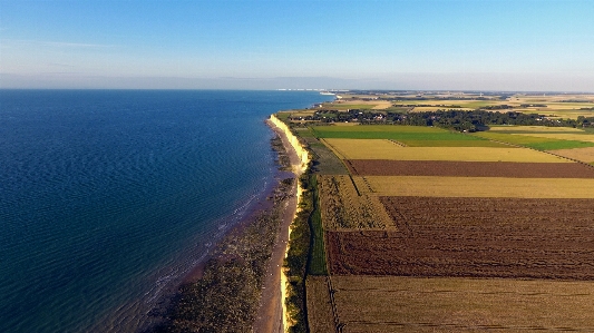 Coast riff borders coastal Photo