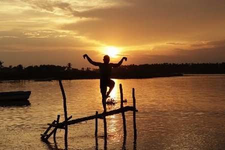 Sun kung fu water lake Photo