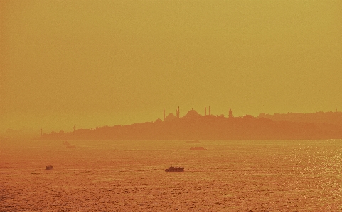 Foto Lanskap istanbul matahari terbenam batang
