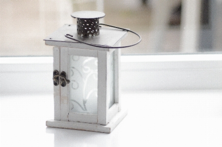 Natrual lighting table lantern Photo