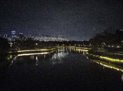 Foto Bangunan malam air langit