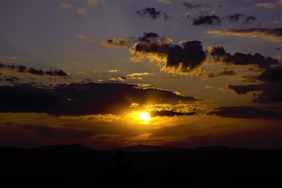 Atardecer noche naturaleza hermoso