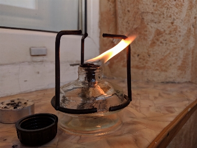 Foto Fuoco candela lampada bruciatore