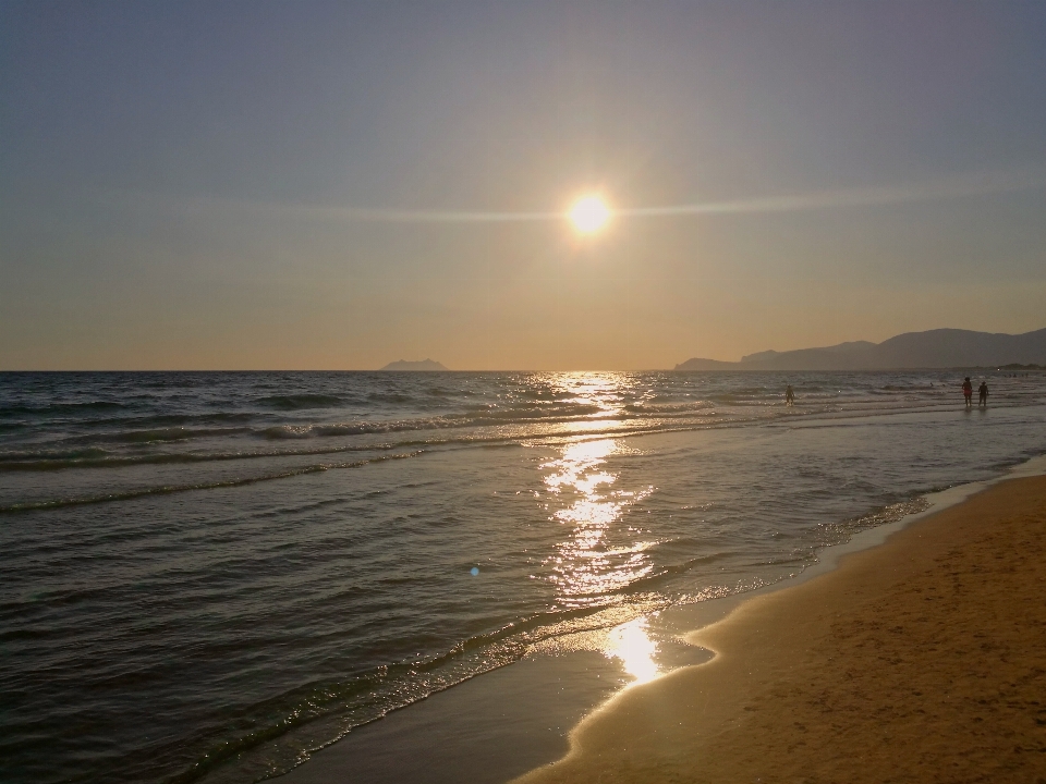 Gün batımı deniz güneş kum