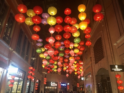 Balloons lanterns red lighting Photo